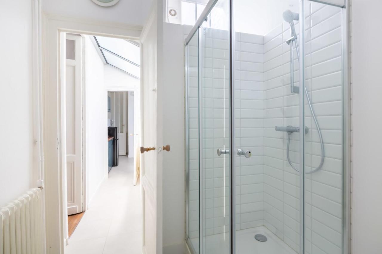 Guestready - Modern Apartment In City Center For Up To 4 Guests! Bordeaux Eksteriør billede